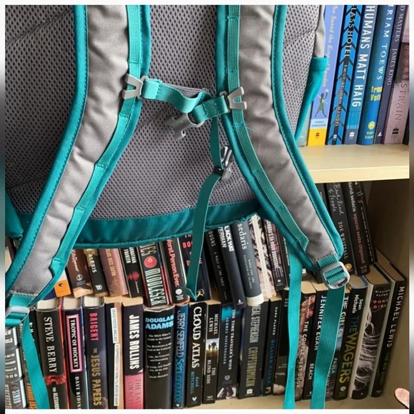 MEC Backpack - Picture 5 of 5